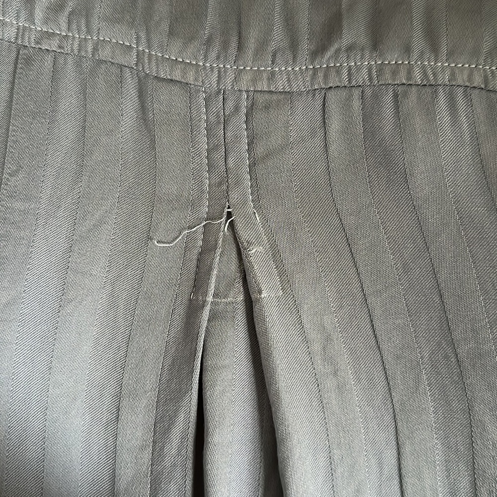 Cloth & Stone button down - Picture 5 of 5